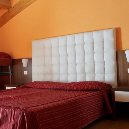 Hotel Vienna Caorle Dış mekan fotoğraf