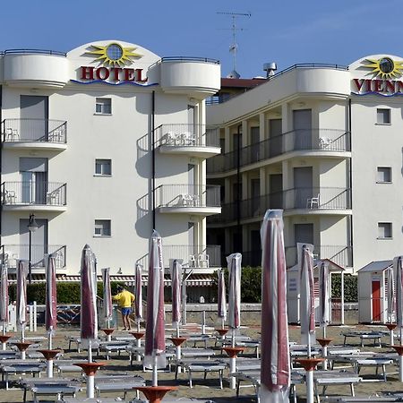 Hotel Vienna Caorle Dış mekan fotoğraf