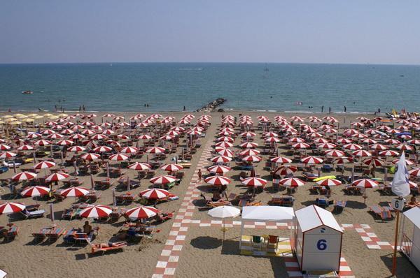 Hotel Vienna Caorle Dış mekan fotoğraf