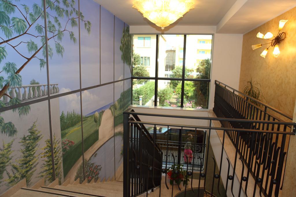 Hotel Vienna Caorle Dış mekan fotoğraf