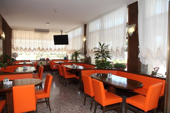 Hotel Vienna Caorle Dış mekan fotoğraf